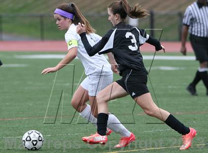 Thumbnail 2 in Serra Catholic vs Shady Side Academy (WPIAL Playoff) photogallery.
