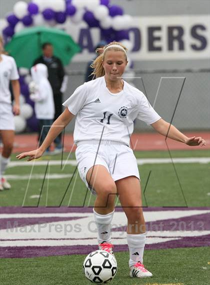 Thumbnail 2 in Serra Catholic vs Shady Side Academy (WPIAL Playoff) photogallery.