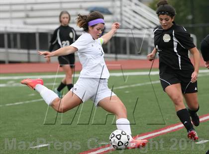 Thumbnail 1 in Serra Catholic vs Shady Side Academy (WPIAL Playoff) photogallery.