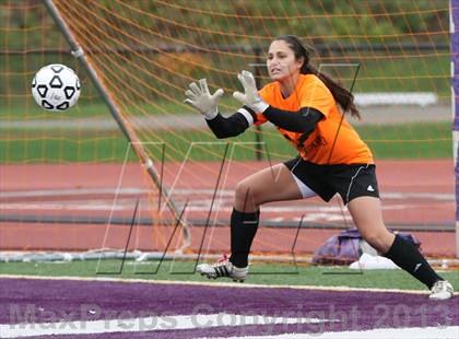 Thumbnail 1 in Serra Catholic vs Shady Side Academy (WPIAL Playoff) photogallery.