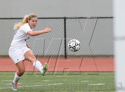 Thumbnail 1 in Serra Catholic vs Shady Side Academy (WPIAL Playoff) photogallery.