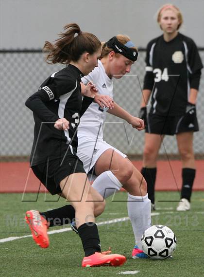 Thumbnail 2 in Serra Catholic vs Shady Side Academy (WPIAL Playoff) photogallery.