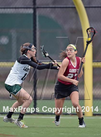 Thumbnail 1 in Garden City @ Farmingdale photogallery.