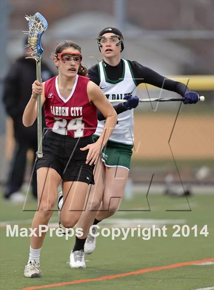 Thumbnail 1 in Garden City @ Farmingdale photogallery.
