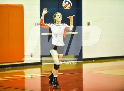 Thumbnail 3 in Horn @ Rockwall photogallery.
