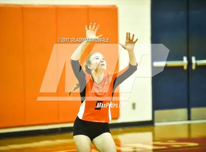 Thumbnail 3 in Horn @ Rockwall photogallery.