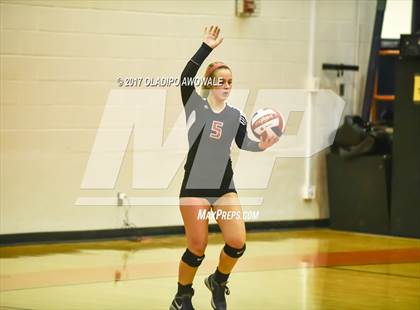 Thumbnail 1 in Horn @ Rockwall photogallery.