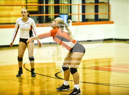 Thumbnail 2 in Horn @ Rockwall photogallery.