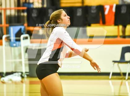 Thumbnail 3 in Horn @ Rockwall photogallery.