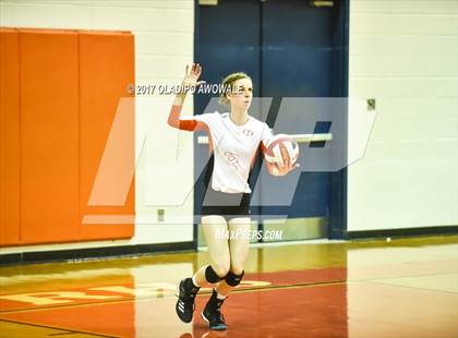 Thumbnail 2 in Horn @ Rockwall photogallery.