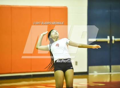 Thumbnail 2 in Horn @ Rockwall photogallery.