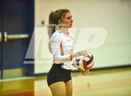 Thumbnail 1 in Horn @ Rockwall photogallery.