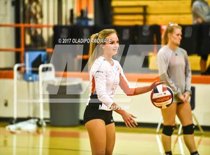 Thumbnail 1 in Horn @ Rockwall photogallery.