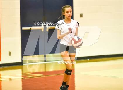 Thumbnail 1 in Horn @ Rockwall photogallery.