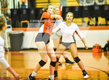 Thumbnail 2 in Horn @ Rockwall photogallery.