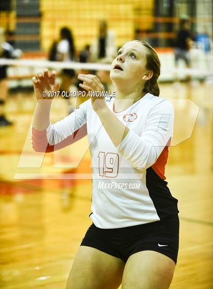 Thumbnail 3 in Horn @ Rockwall photogallery.
