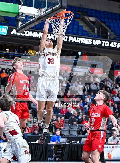 Thumbnail 3 in Hazleton Area vs Scranton (PIAA District II 6A Final) photogallery.
