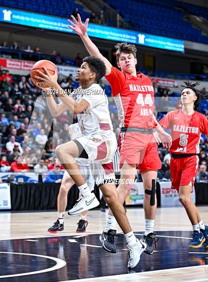 Thumbnail 1 in Hazleton Area vs Scranton (PIAA District II 6A Final) photogallery.