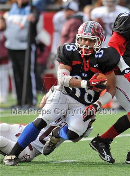 Thumbnail 1 in Garden City vs. Bellport (Long Island Class II Final) photogallery.
