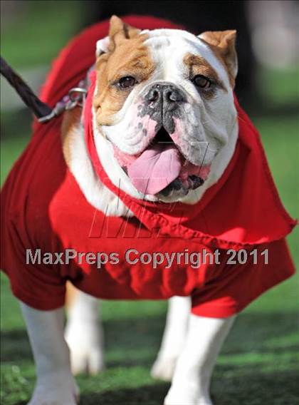 Thumbnail 2 in Garden City vs. Bellport (Long Island Class II Final) photogallery.