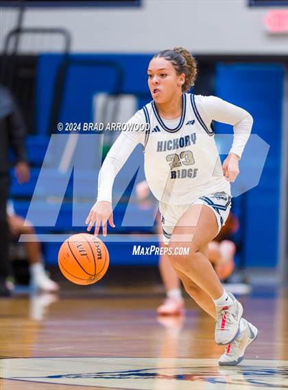 Thumbnail 1 in North Lincoln vs. Hickory Ridge (Phenom Lakesgiving) photogallery.