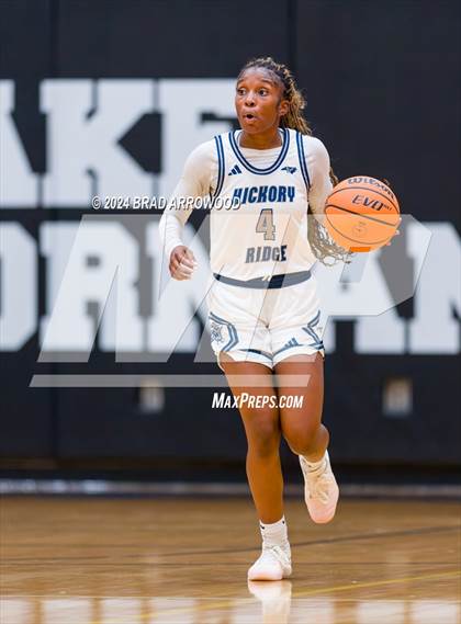 Thumbnail 2 in North Lincoln vs. Hickory Ridge (Phenom Lakesgiving) photogallery.