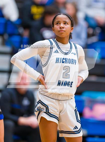 Thumbnail 1 in North Lincoln vs. Hickory Ridge (Phenom Lakesgiving) photogallery.