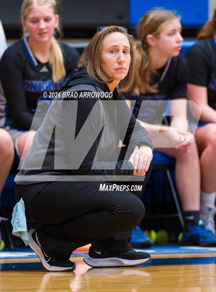Thumbnail 2 in North Lincoln vs. Hickory Ridge (Phenom Lakesgiving) photogallery.
