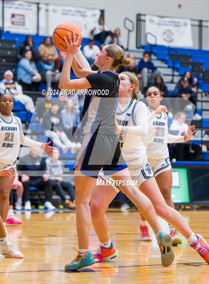 Thumbnail 3 in North Lincoln vs. Hickory Ridge (Phenom Lakesgiving) photogallery.