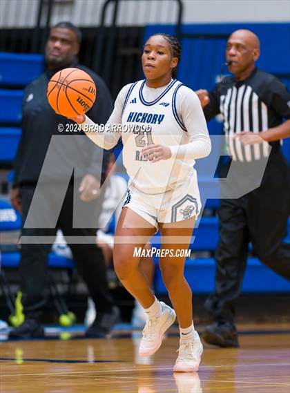 Thumbnail 2 in North Lincoln vs. Hickory Ridge (Phenom Lakesgiving) photogallery.