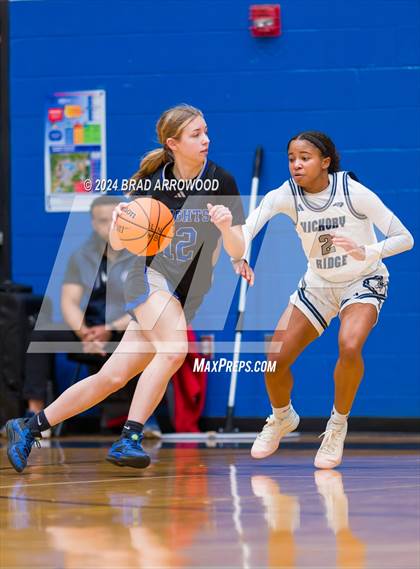 Thumbnail 2 in North Lincoln vs. Hickory Ridge (Phenom Lakesgiving) photogallery.