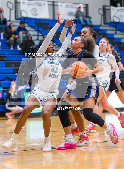 Thumbnail 3 in North Lincoln vs. Hickory Ridge (Phenom Lakesgiving) photogallery.