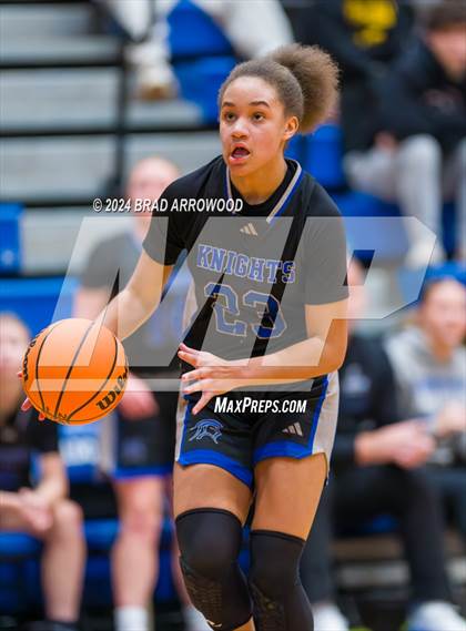 Thumbnail 3 in North Lincoln vs. Hickory Ridge (Phenom Lakesgiving) photogallery.