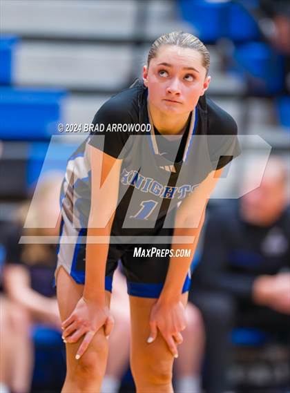 Thumbnail 1 in North Lincoln vs. Hickory Ridge (Phenom Lakesgiving) photogallery.