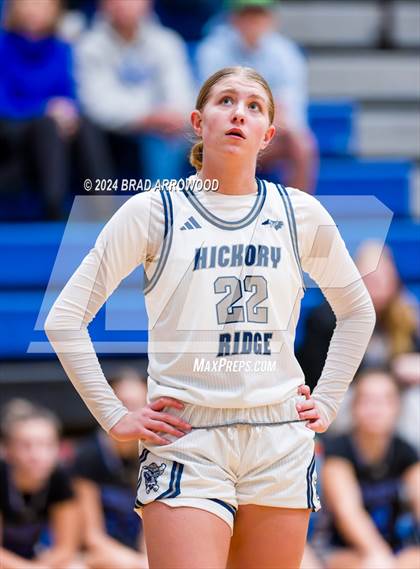 Thumbnail 2 in North Lincoln vs. Hickory Ridge (Phenom Lakesgiving) photogallery.