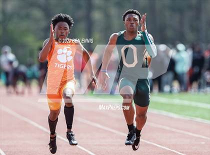 Thumbnail 2 in James Rollerson Memorial Relays (Track) photogallery.