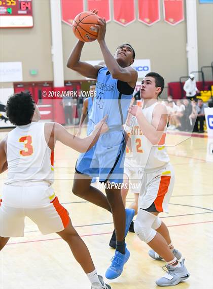 Thumbnail 3 in Corona del Sol vs. Eleanor Roosevelt (Hoophall West Tournament) photogallery.