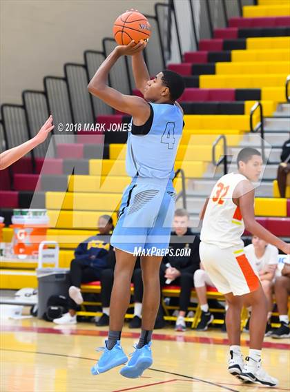 Thumbnail 2 in Corona del Sol vs. Eleanor Roosevelt (Hoophall West Tournament) photogallery.