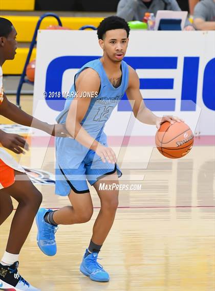 Thumbnail 2 in Corona del Sol vs. Eleanor Roosevelt (Hoophall West Tournament) photogallery.