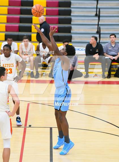 Thumbnail 1 in Corona del Sol vs. Eleanor Roosevelt (Hoophall West Tournament) photogallery.