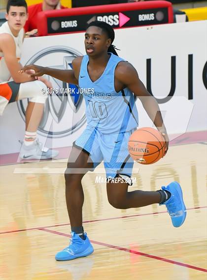 Thumbnail 3 in Corona del Sol vs. Eleanor Roosevelt (Hoophall West Tournament) photogallery.