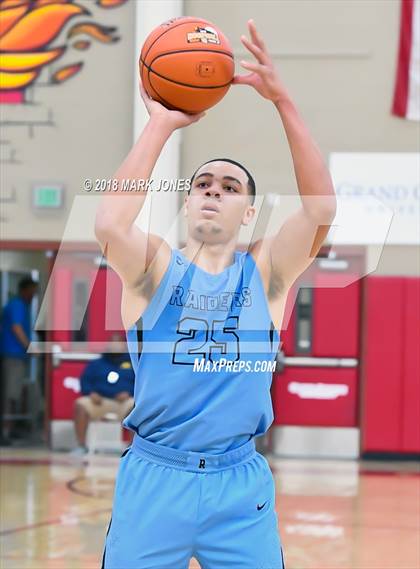 Thumbnail 2 in Corona del Sol vs. Eleanor Roosevelt (Hoophall West Tournament) photogallery.