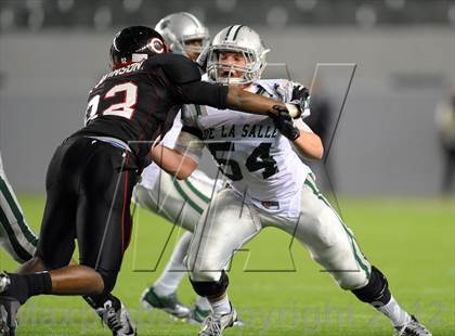 Thumbnail 2 in De La Salle vs. Centennial (CIF State Open Division Final) photogallery.