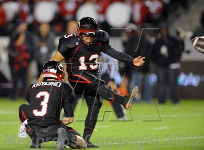 Thumbnail 3 in De La Salle vs. Centennial (CIF State Open Division Final) photogallery.