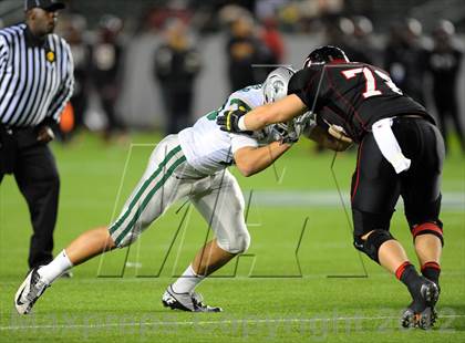 Thumbnail 1 in De La Salle vs. Centennial (CIF State Open Division Final) photogallery.