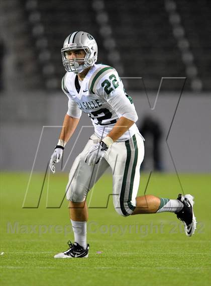 Thumbnail 2 in De La Salle vs. Centennial (CIF State Open Division Final) photogallery.