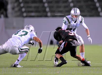 Thumbnail 1 in De La Salle vs. Centennial (CIF State Open Division Final) photogallery.