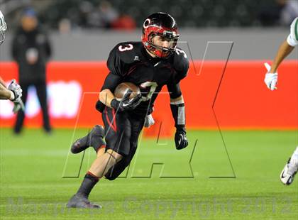 Thumbnail 1 in De La Salle vs. Centennial (CIF State Open Division Final) photogallery.