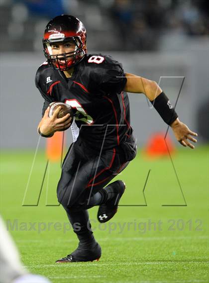 Thumbnail 3 in De La Salle vs. Centennial (CIF State Open Division Final) photogallery.