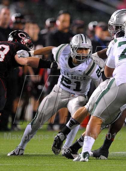 Thumbnail 1 in De La Salle vs. Centennial (CIF State Open Division Final) photogallery.